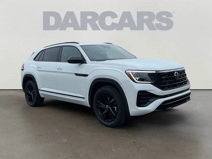 2026 Volkswagen Atlas Cross Sport SEL R-Line photo 1
