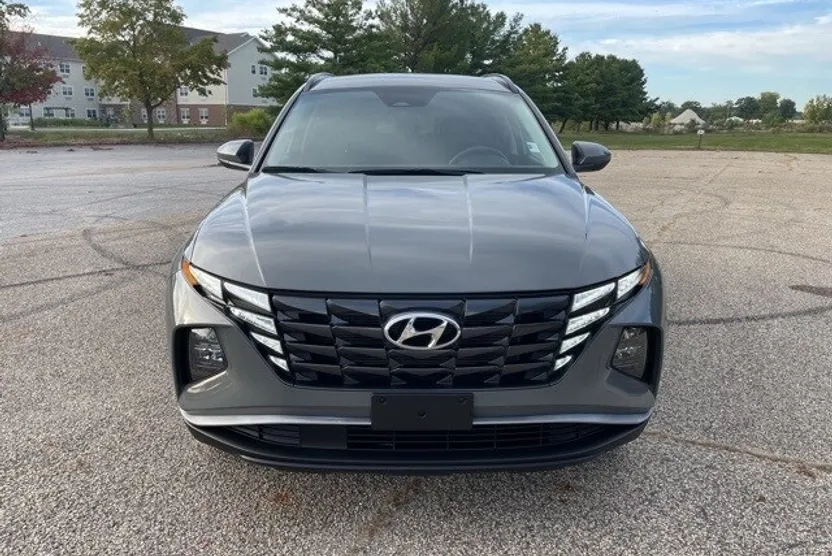 2024 Hyundai Tucson SEL photo 1