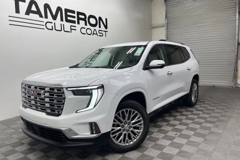 2026 Gmc Acadia Denali photo 1