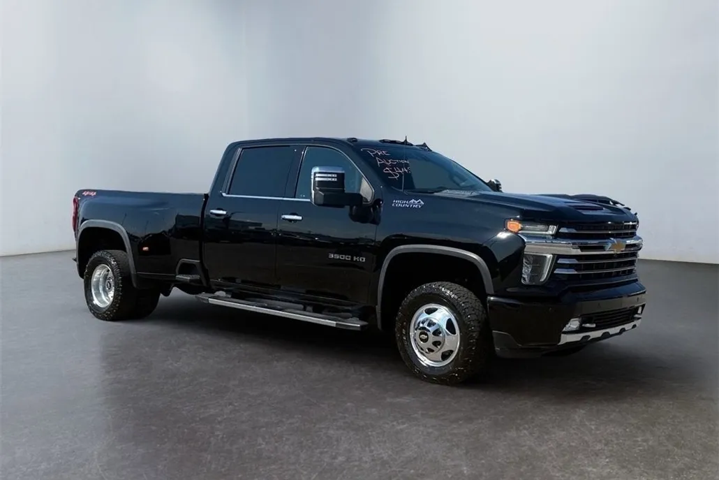 2021 Chevrolet Silverado 3500HD High Country photo 1