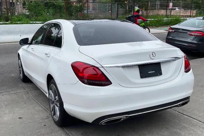 2019 Mercedes Benz C 300 4MATIC photo 1