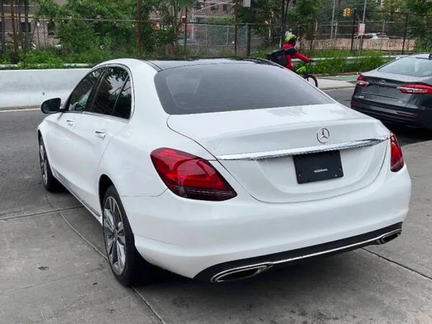 2019 Mercedes Benz C 300 4MATIC photo 1