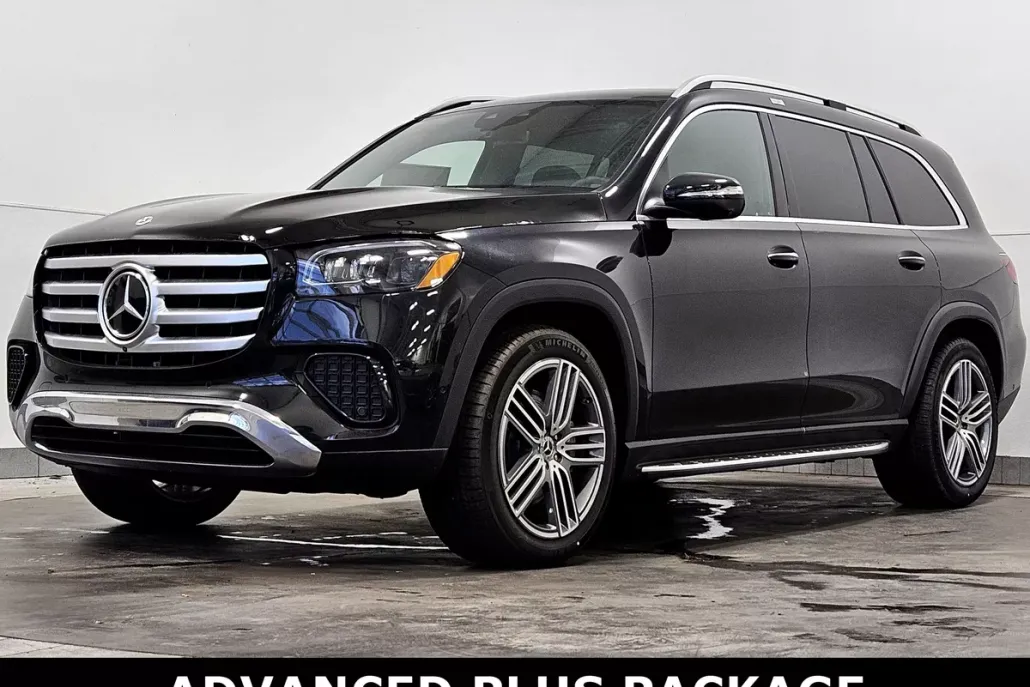 2025 Mercedes Benz GLS 450 4MATIC photo 1