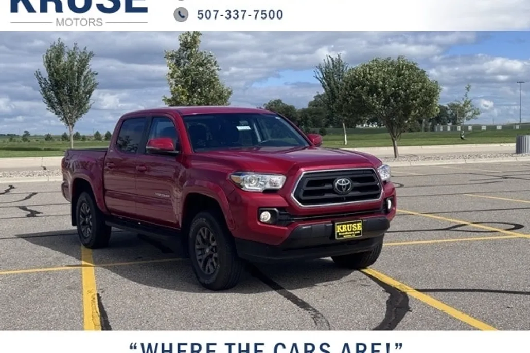 2020 Toyota Tacoma SR5 photo 1
