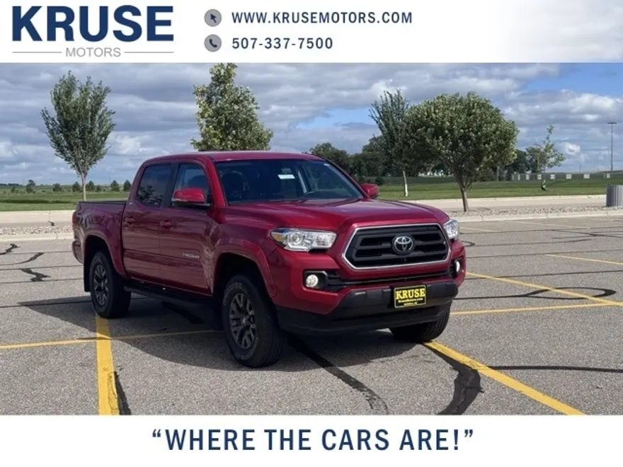 2020 Toyota Tacoma SR5 photo 1