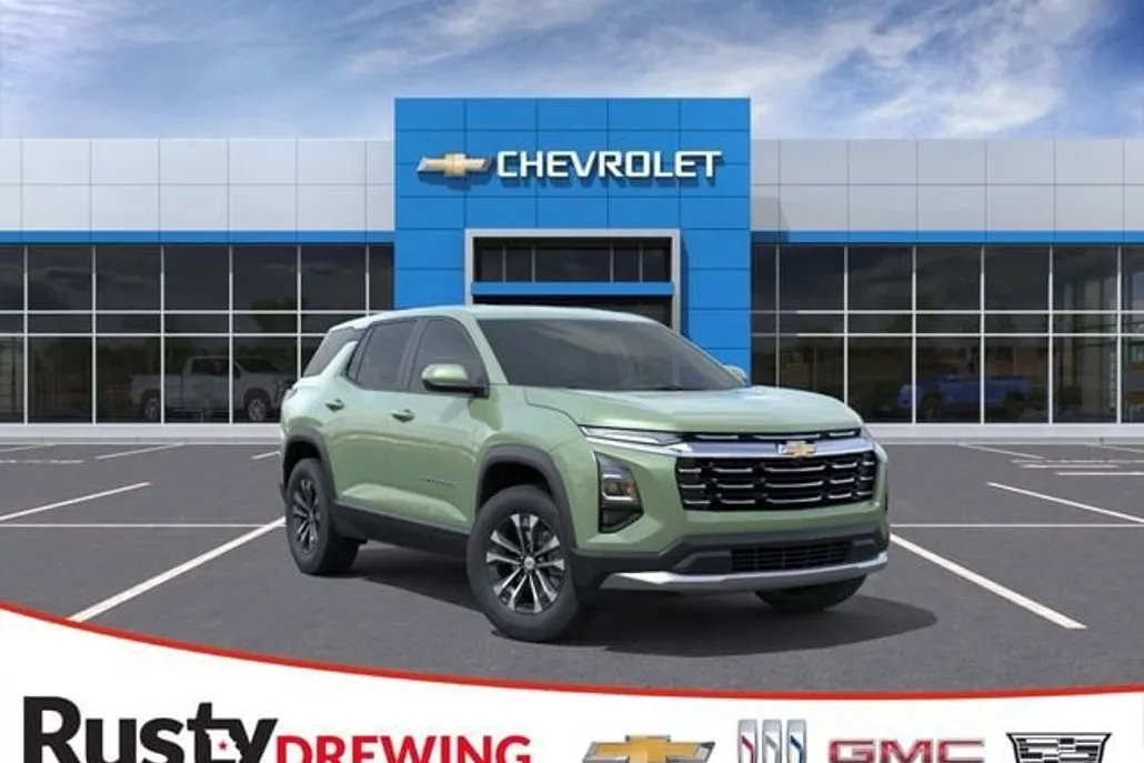 2026 Chevrolet Equinox LT photo 1