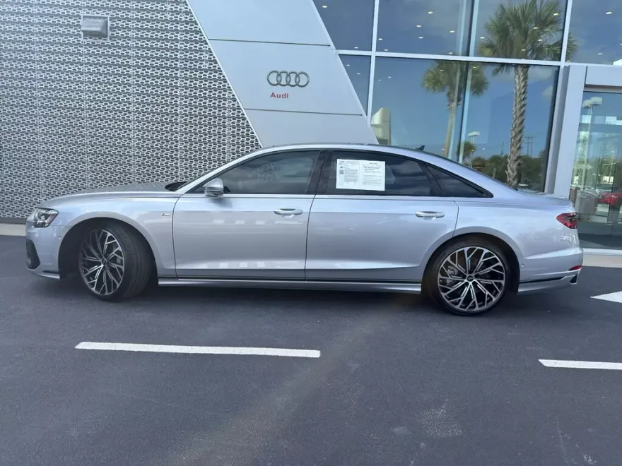 2023 Audi A8 L 55 photo 1
