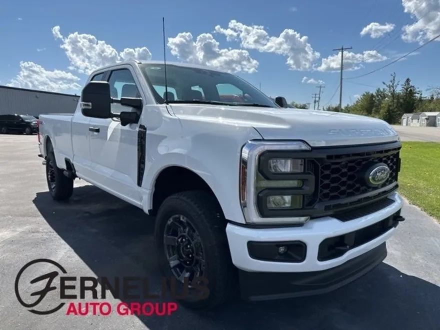 2025 Ford F-350 XL photo 1