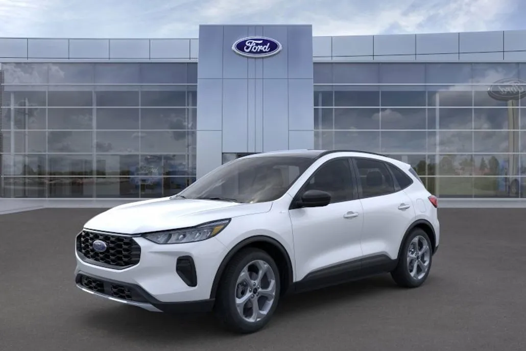 2025 Ford Escape ST-Line photo 1