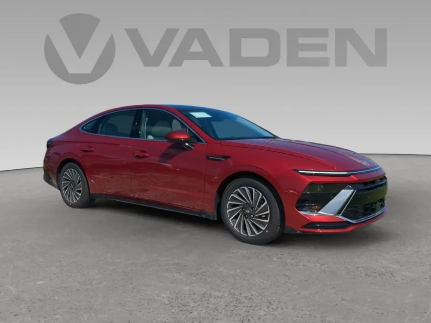 2025 Hyundai Sonata Hybrid Limited photo 1