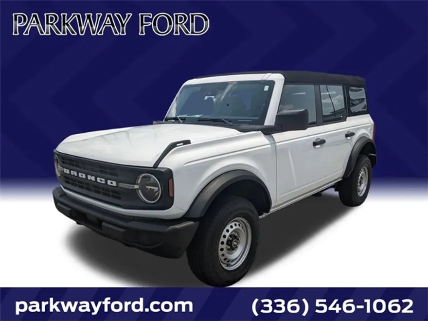 2025 Ford Bronco Base photo 1