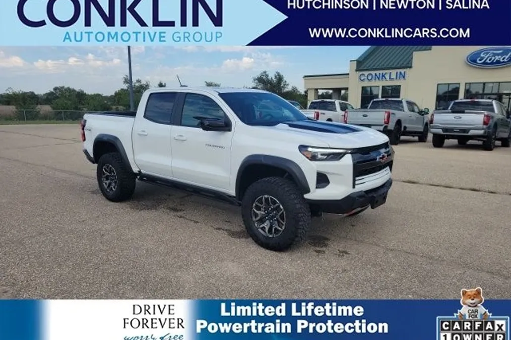 2024 Chevrolet Colorado ZR2 photo 1