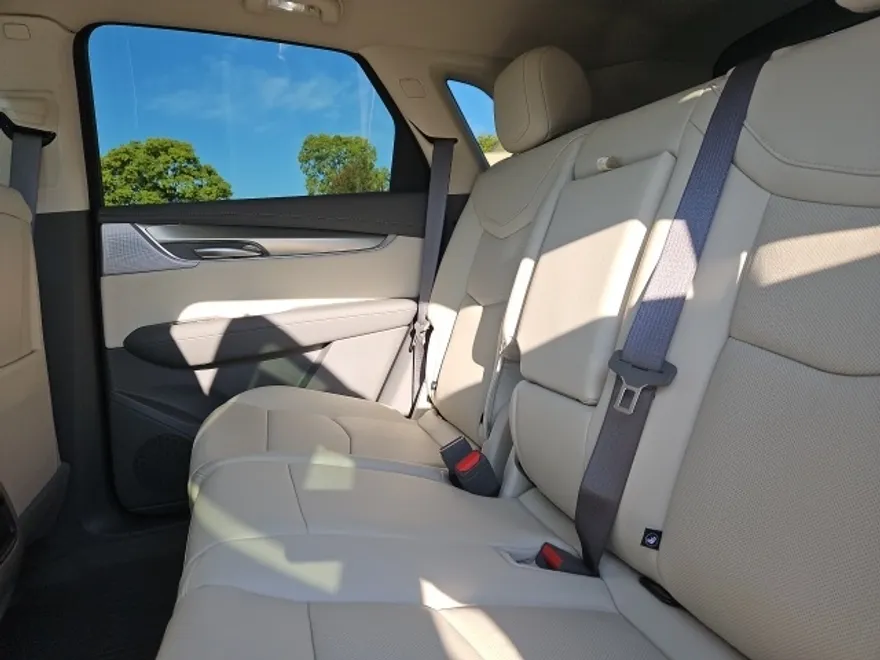 2025 Cadillac XT5 Premium Luxury photo 1