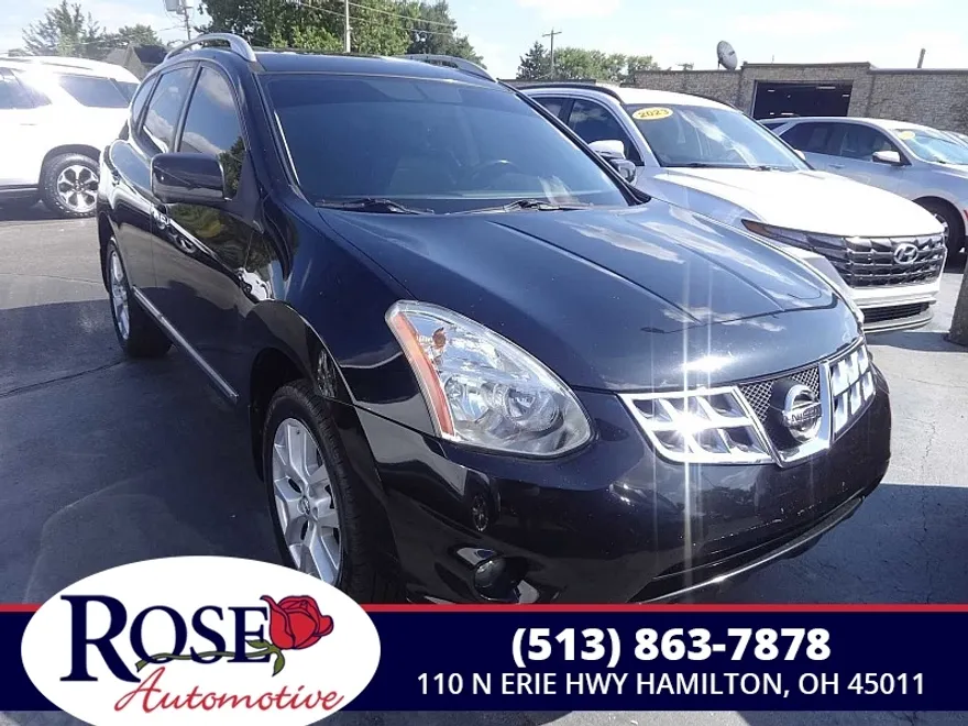 2013 Nissan Rogue SL photo 1