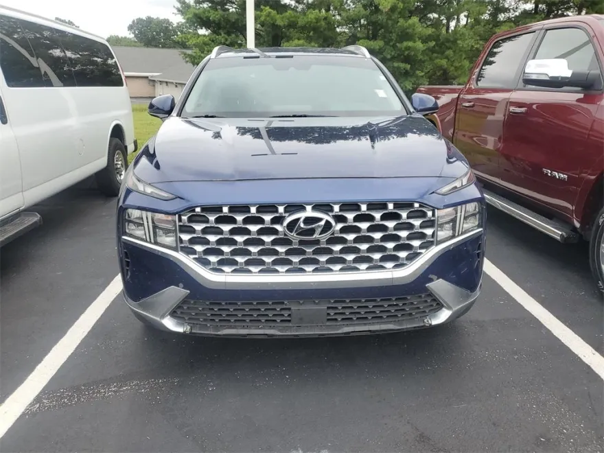 2022 Hyundai Santa Fe SEL photo 1