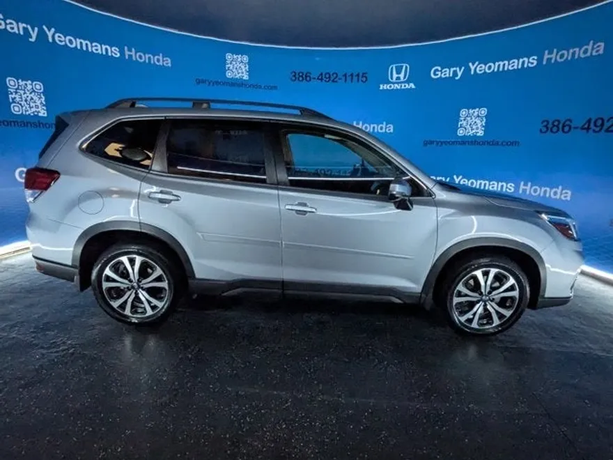 2020 Subaru Forester Limited photo 1