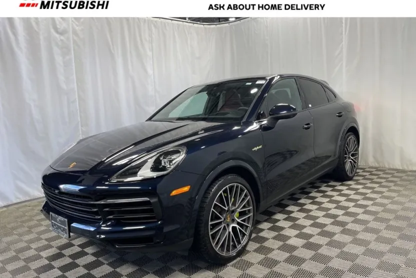 2022 Porsche Cayenne E-Hybrid Coupe Base photo 1