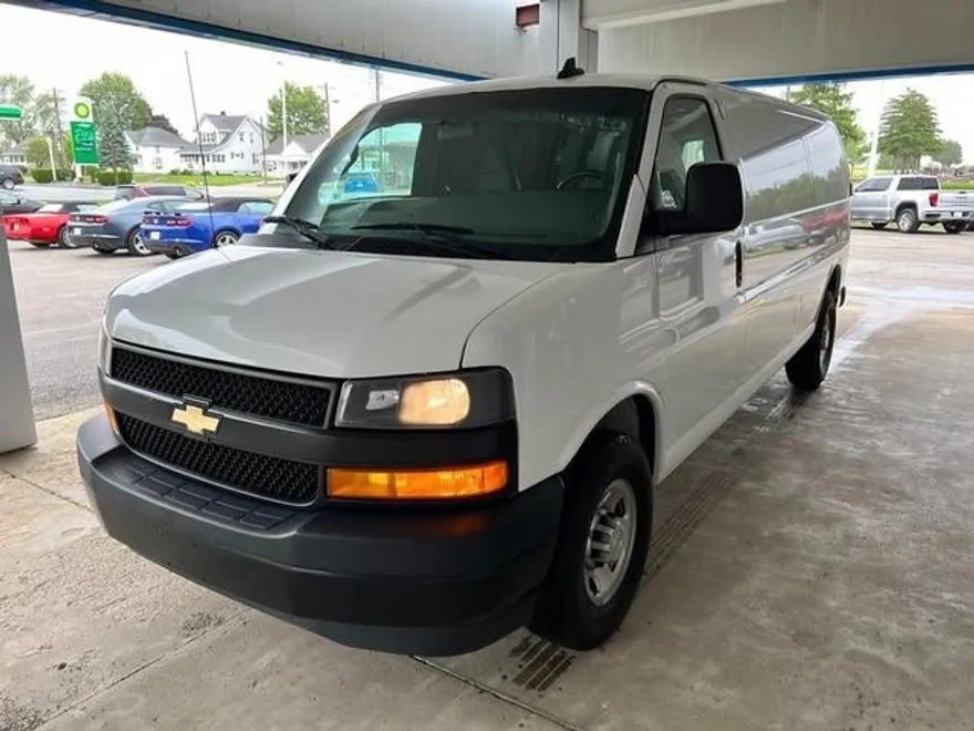 2021 Chevrolet Express Cargo 2500 Base photo 1