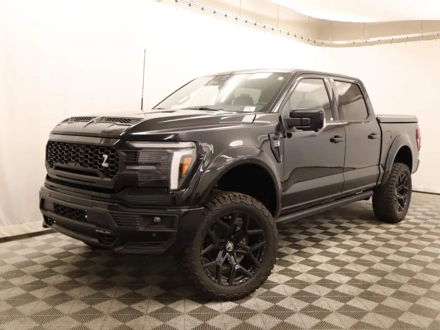 2025 Ford F-150 Lariat photo 1
