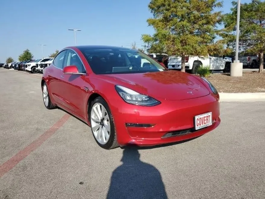 2018 Tesla Model 3 Long Range photo 1