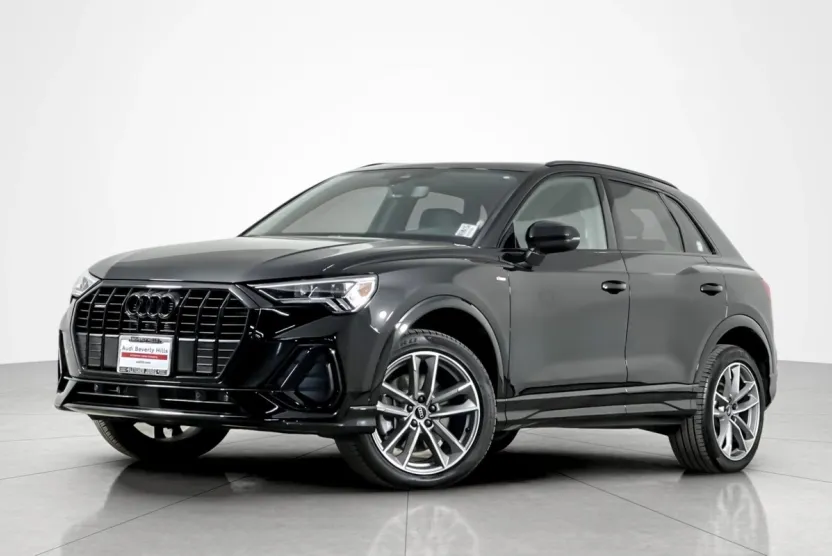 2025 Audi Q3 S line Premium 45 TFSI photo 1