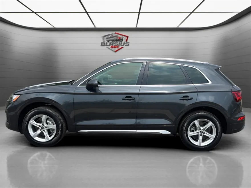 2021 Audi Q5 Premium 45 TFSI S line photo 1