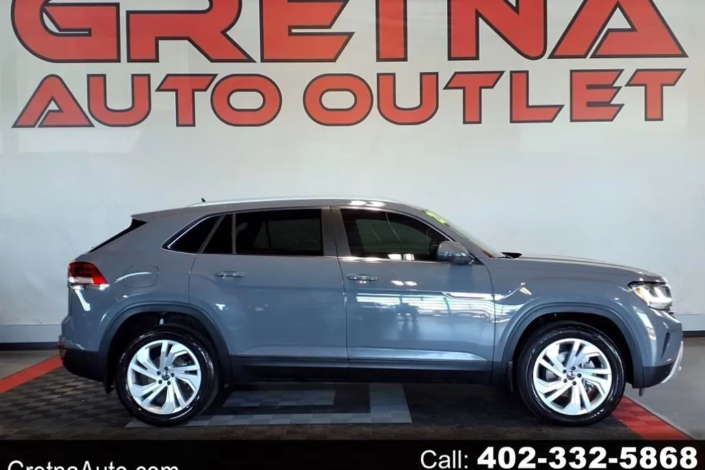 2021 Volkswagen Atlas Cross Sport V6 SEL photo 1