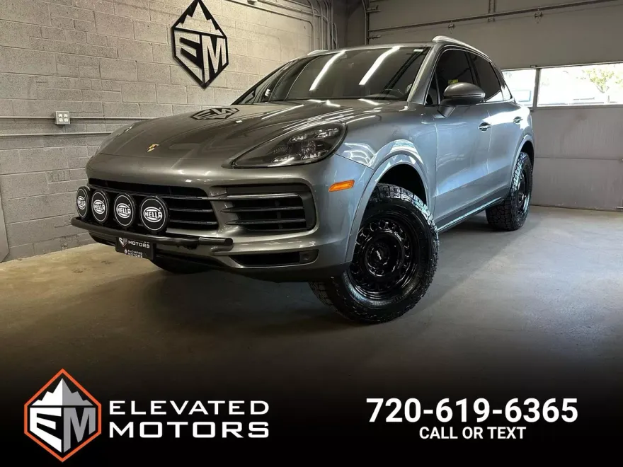 2019 Porsche Cayenne photo 1