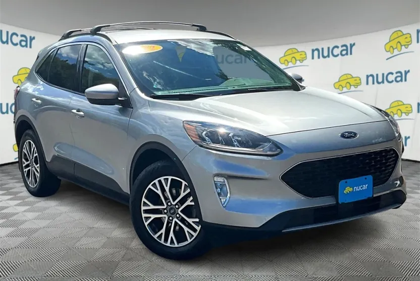 2022 Ford Escape SEL photo 1