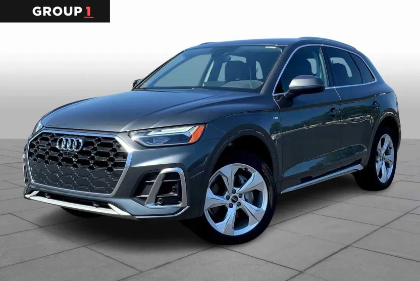 2024 Audi Q5 S line Premium Plus photo 1