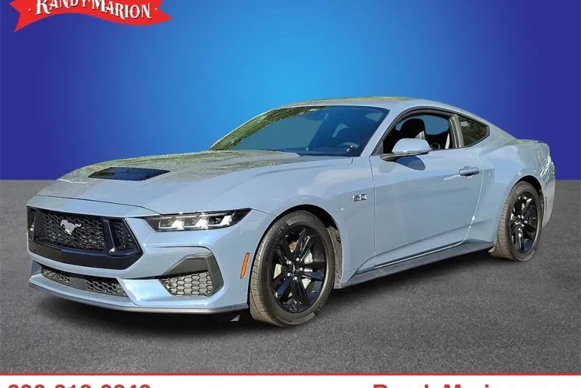 2024 Ford Mustang GT photo 1