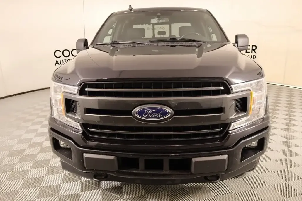 2020 Ford F-150 XLT photo 1