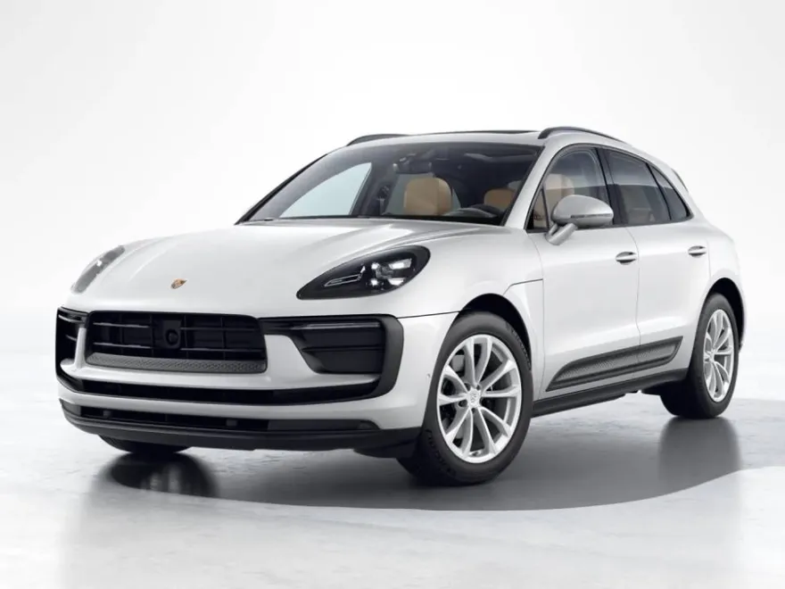 2026 Porsche Macan T photo 1