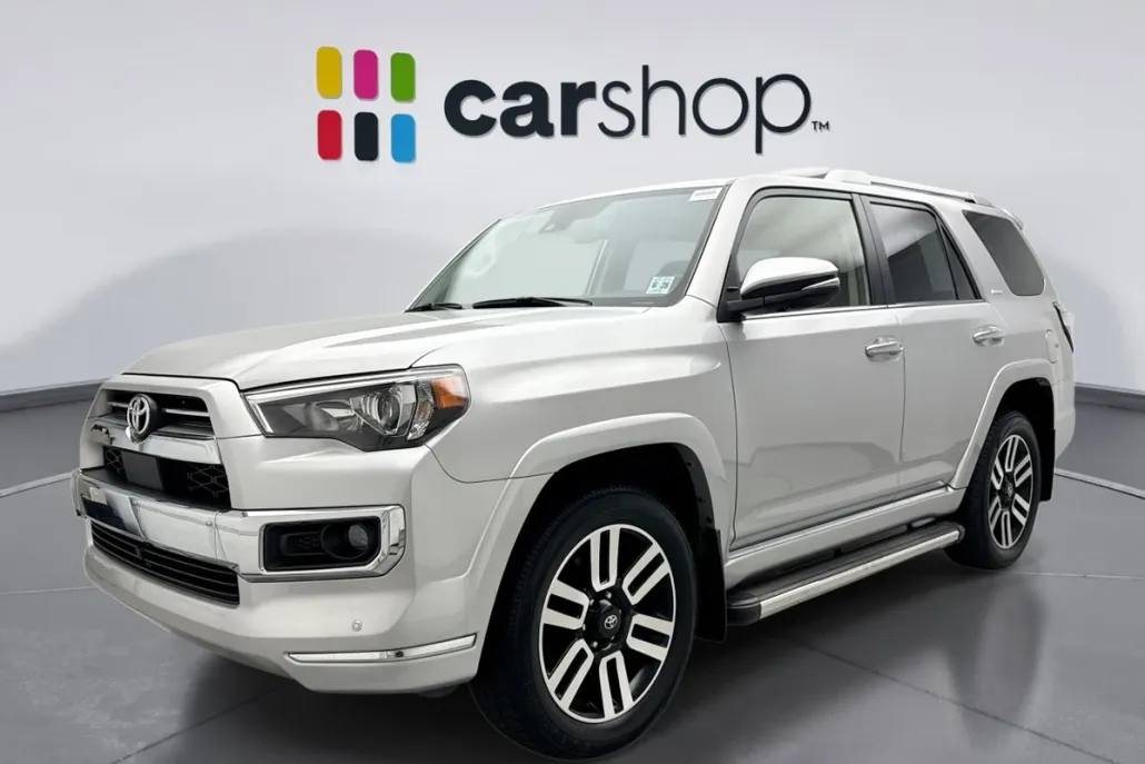 2023 Toyota 4Runner Limited photo 1