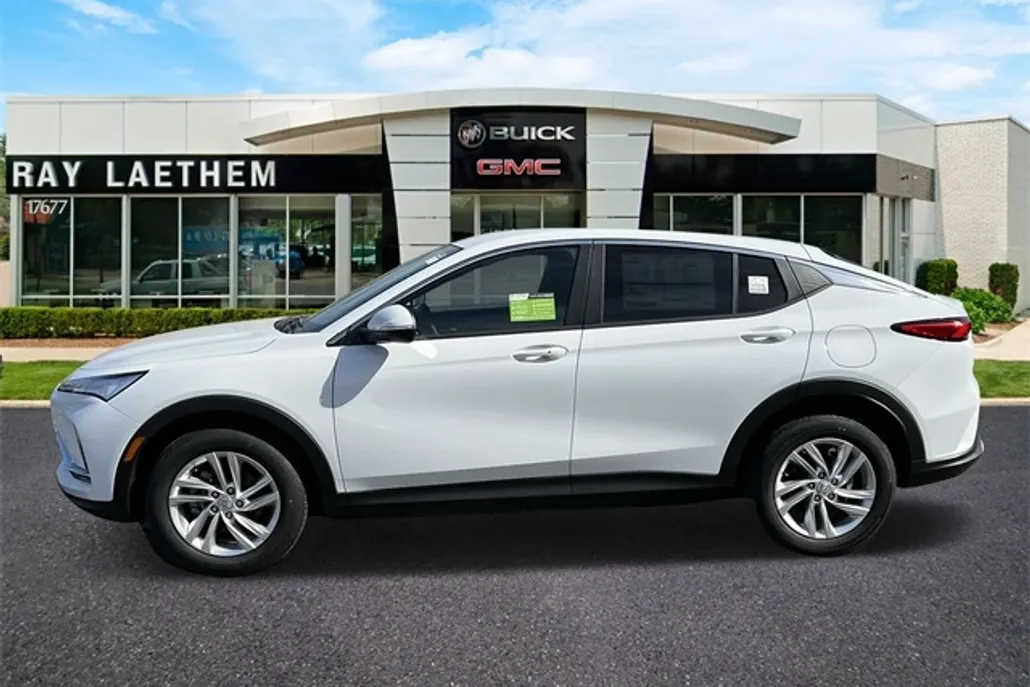 2025 Buick Envista Preferred photo 1