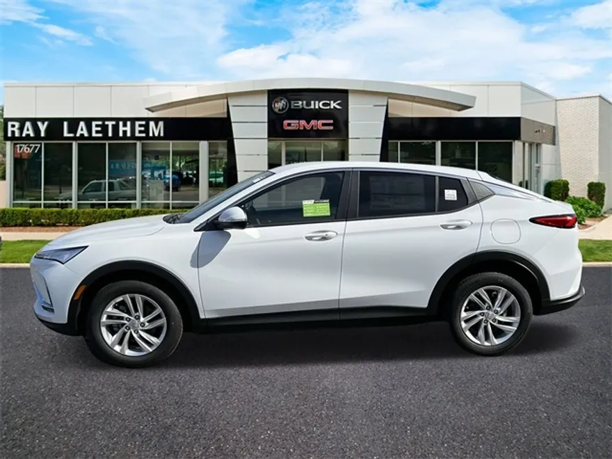 2025 Buick Envista Preferred photo 1