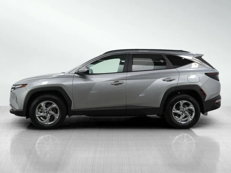 2022 Hyundai Tucson SEL photo 1