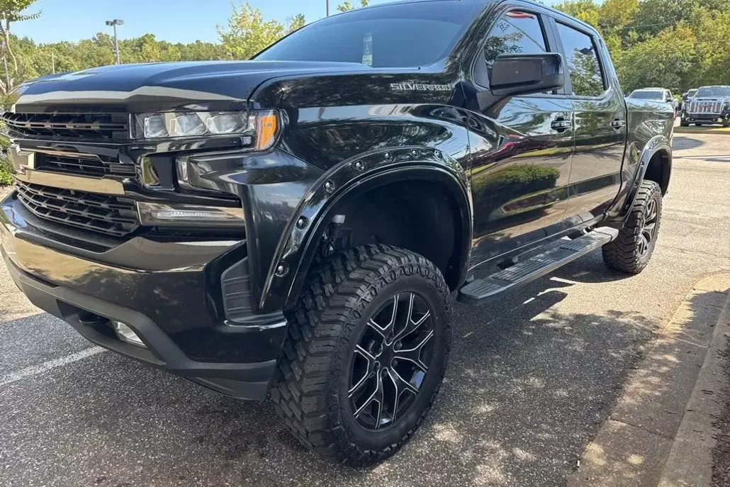 2021 Chevrolet Silverado 1500 RST photo 1