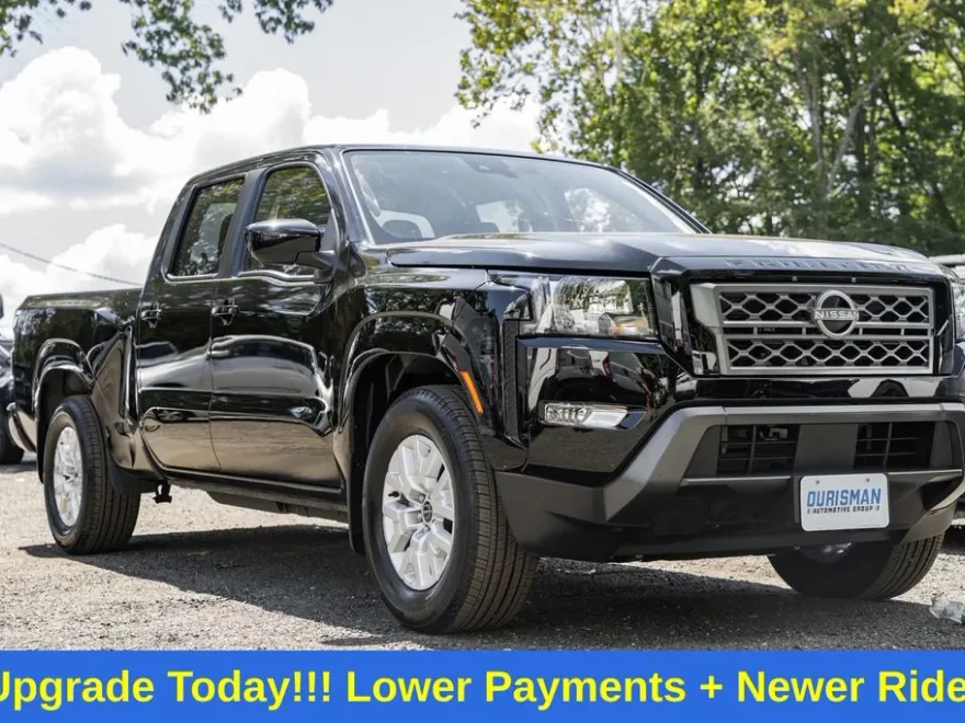 2024 Nissan Frontier Crew Cab SV photo 1