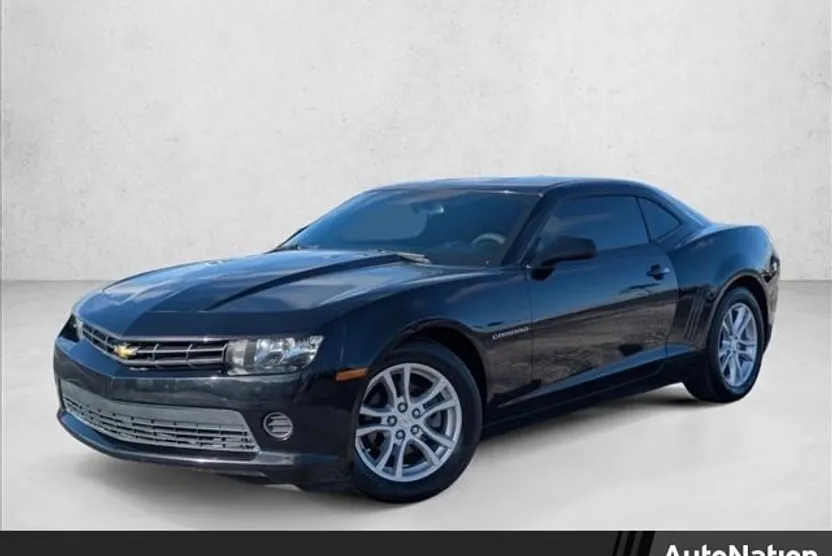 2015 Chevrolet Camaro LS photo 1