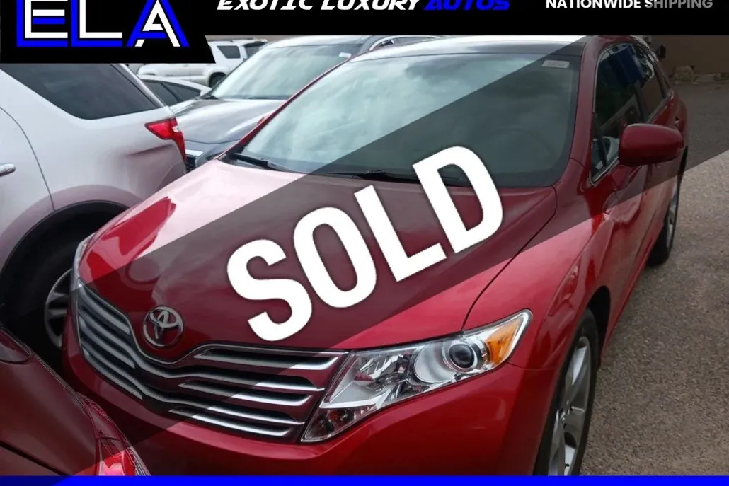 2011 Toyota Venza photo 1