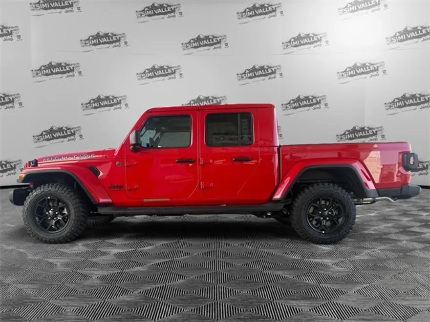 2025 Jeep Gladiator Sport photo 1