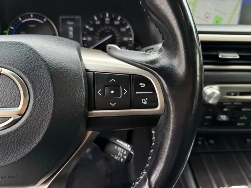 2016 Lexus GS 450h photo 15