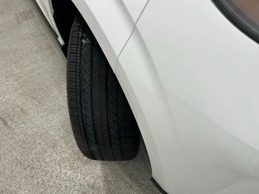 2026 Nissan Murano Platinum photo 1