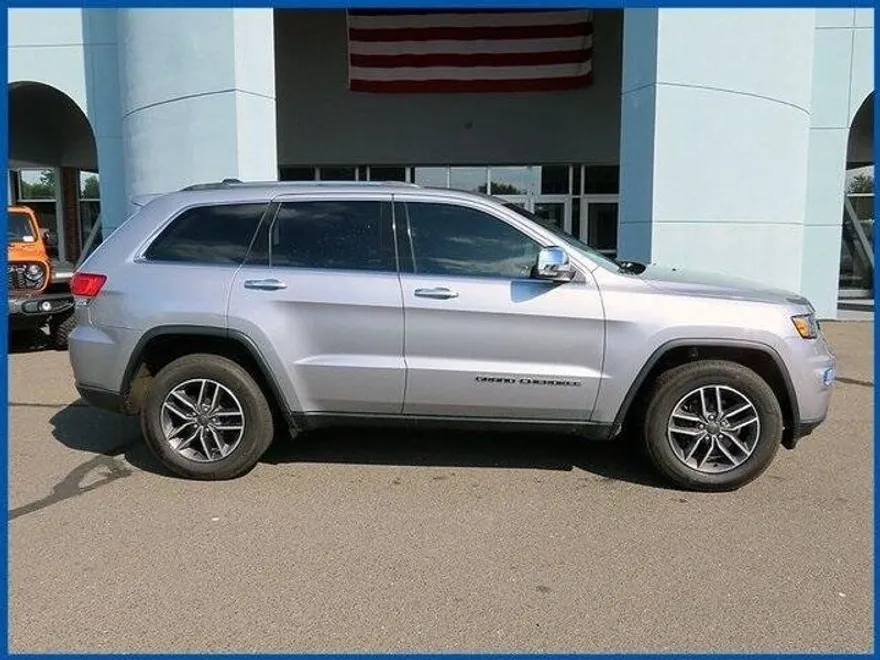 2019 Jeep Grand Cherokee Limited photo 1