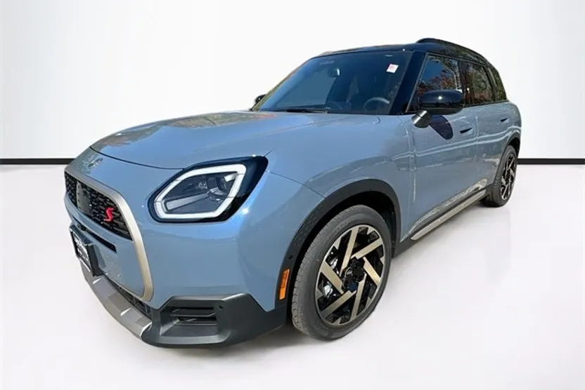 2026 Mini Countryman ALL4 S photo 1