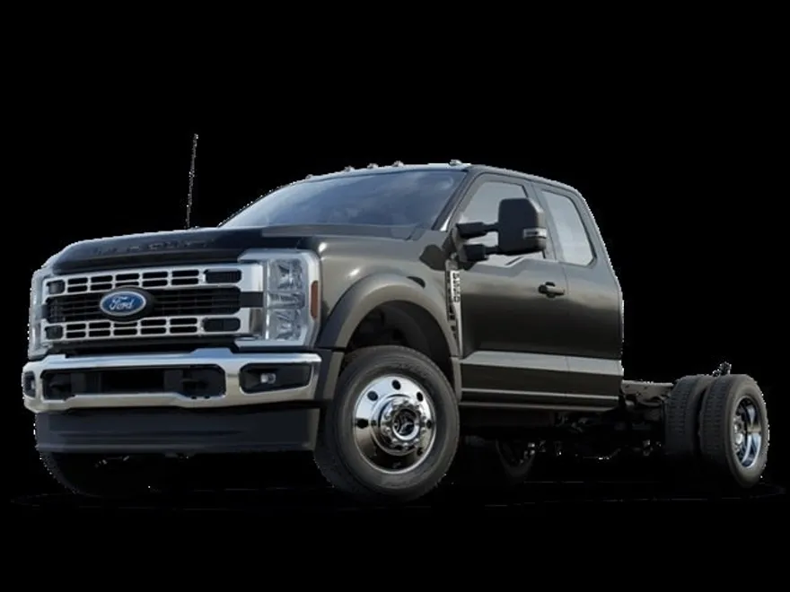 2025 Ford F-550 photo 1