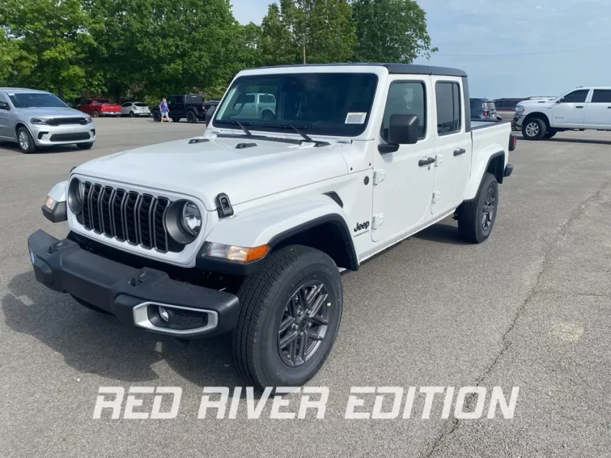 2025 Jeep Gladiator Sport S photo 1