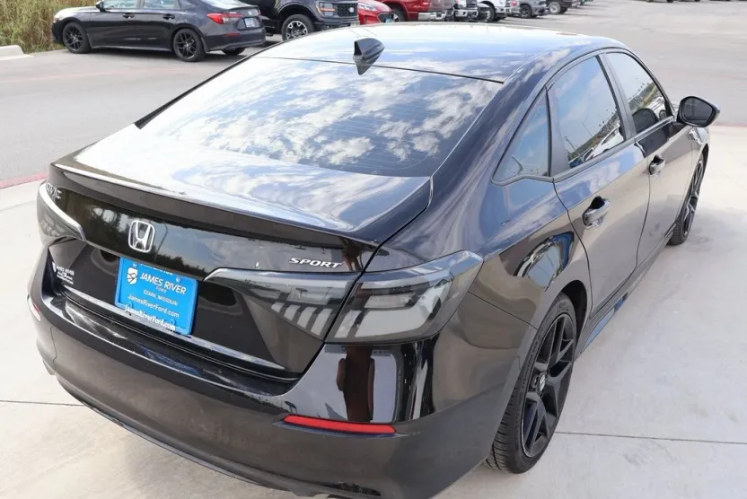2022 Honda Civic Sport photo 1