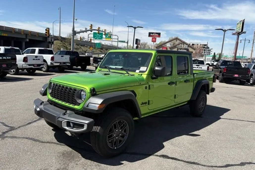 2025 Jeep Gladiator Sport S photo 1